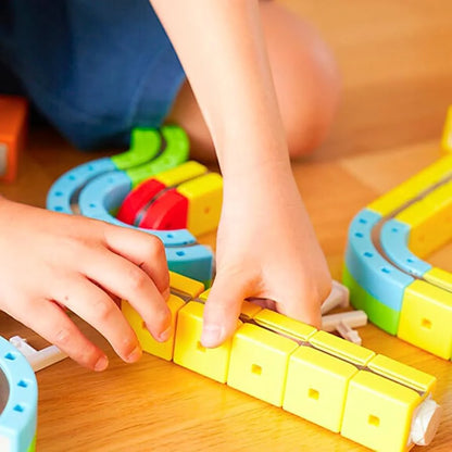 BaliRails™ Magnetic Train Set